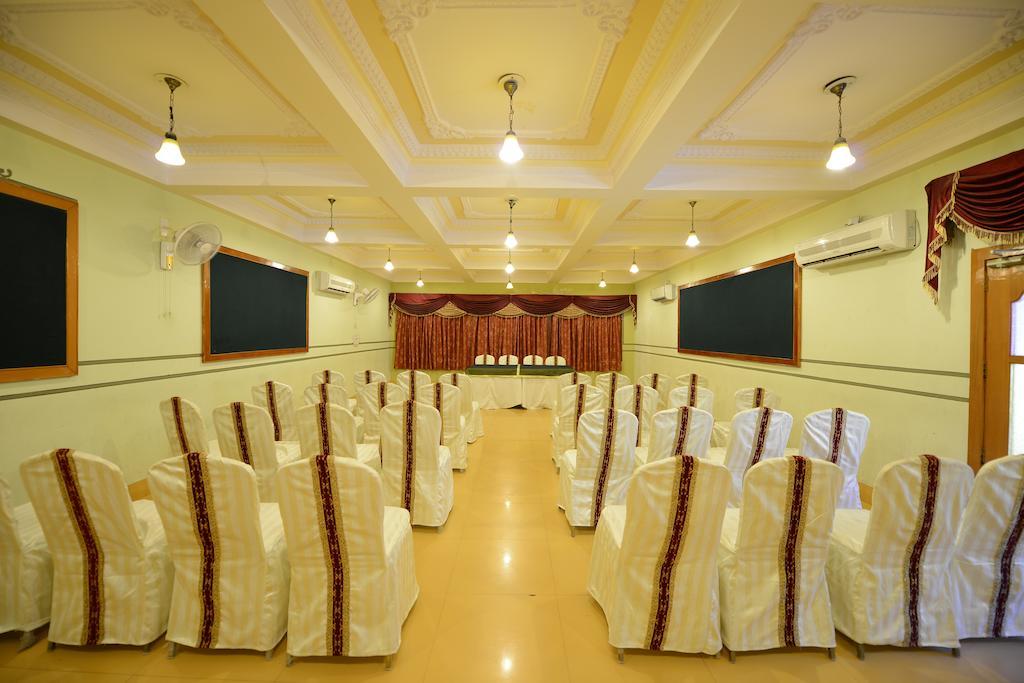 โรงแรมซาการ์ ไบคาเนอร์ ภายนอก รูปภาพ